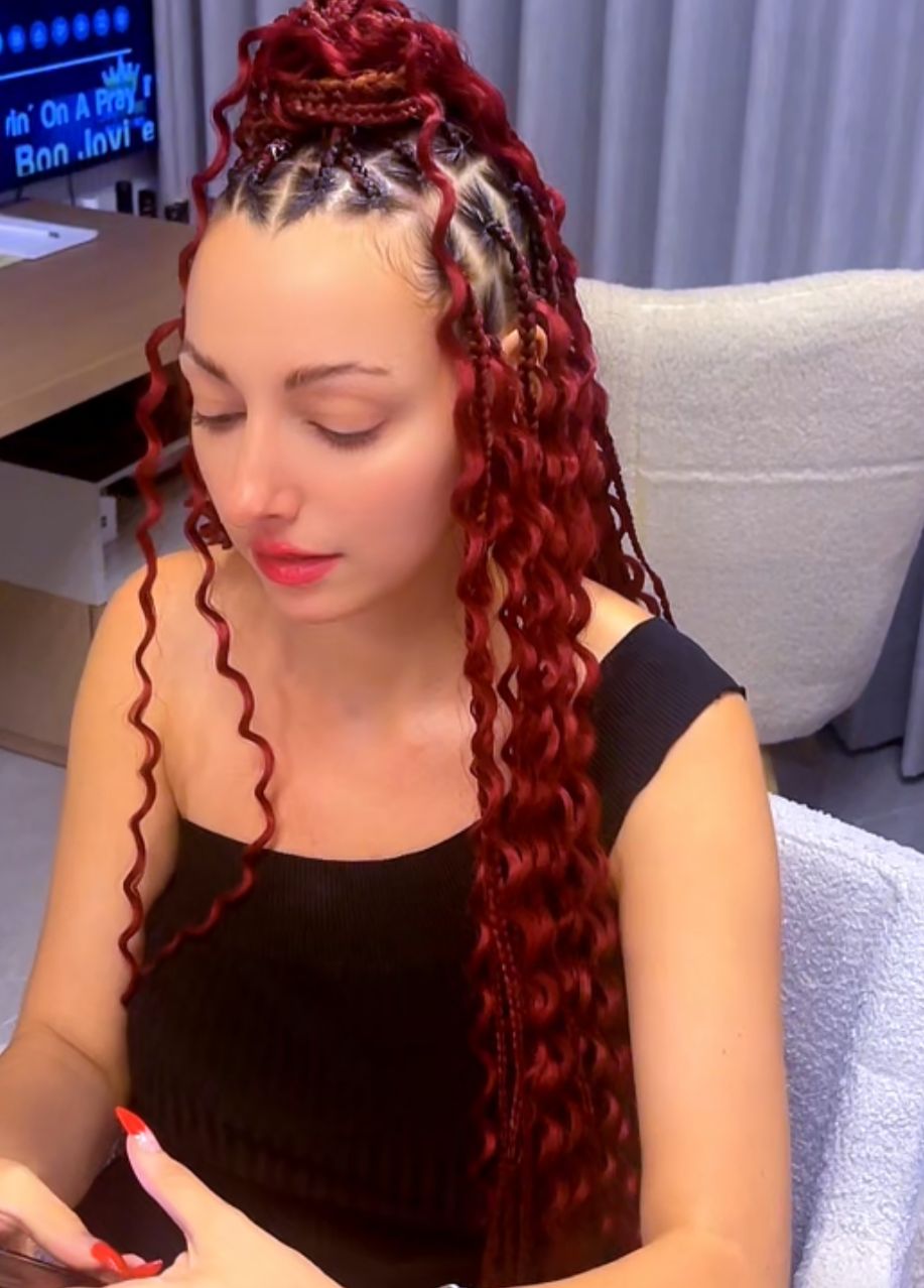 Anna Hair